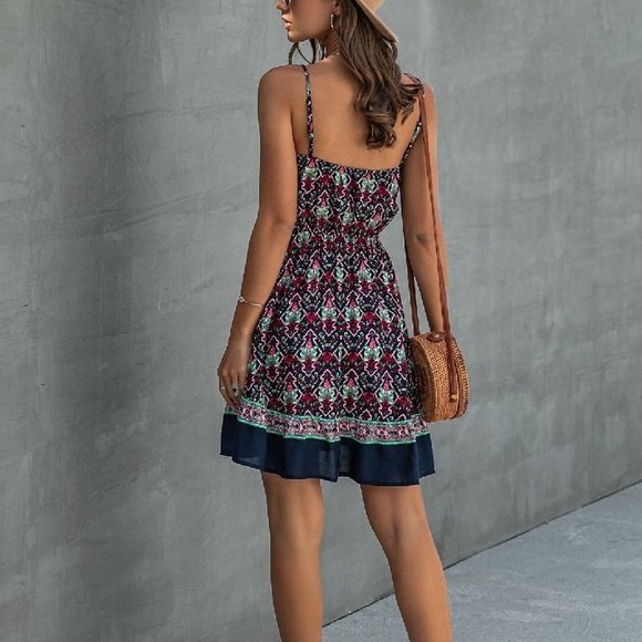 ✨HP✨V Neck Floral Mini Dress - Picture 2 of 3